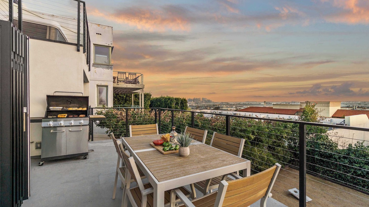 Photo of Patio Balcony in Mission Hills