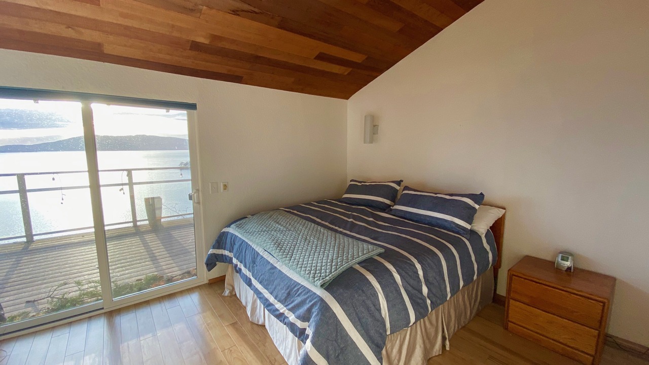 Photo of Bedroom in Bellingham