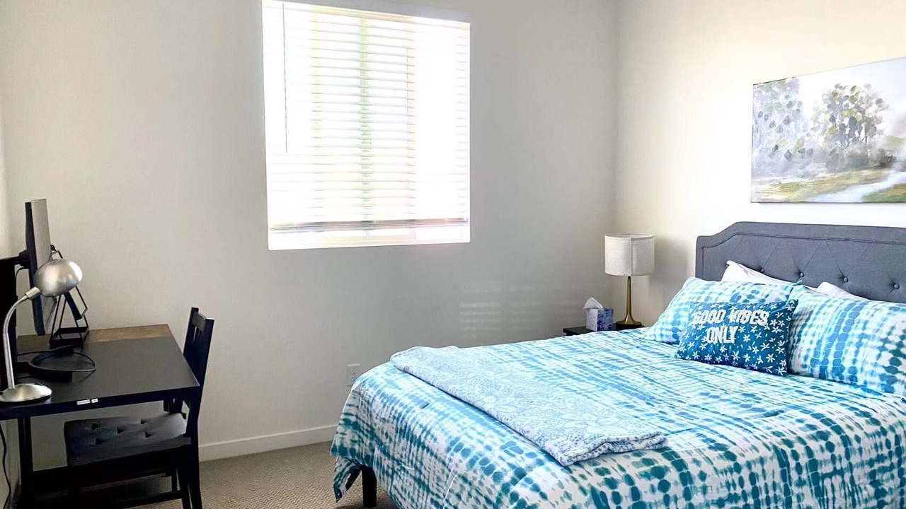 Photo of Bedroom in Sylmar