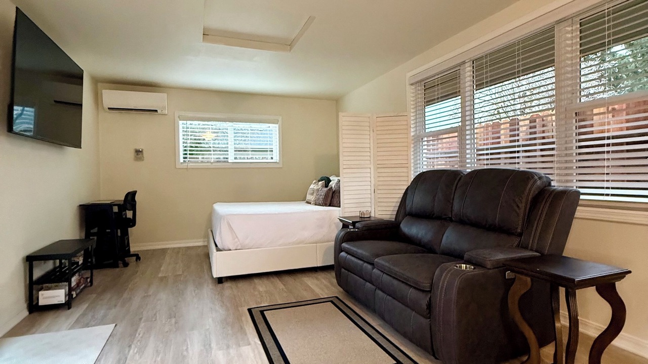 Photo of Bedroom in Cottage Grove
