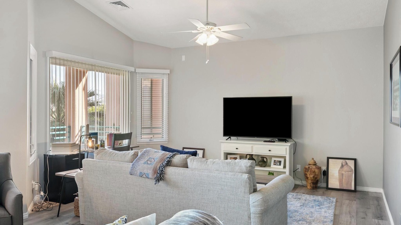 Photo of Livingroom in Mesquite