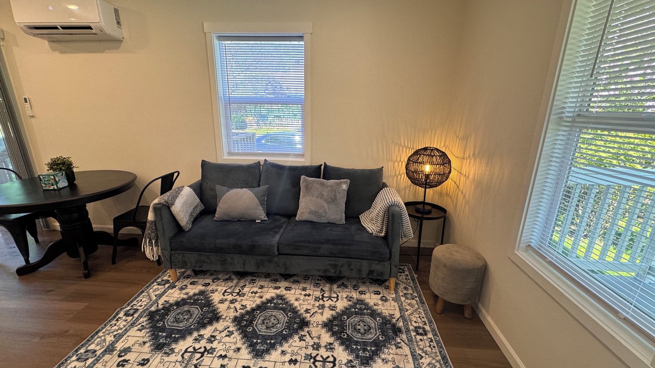 Photo of Livingroom in Hough