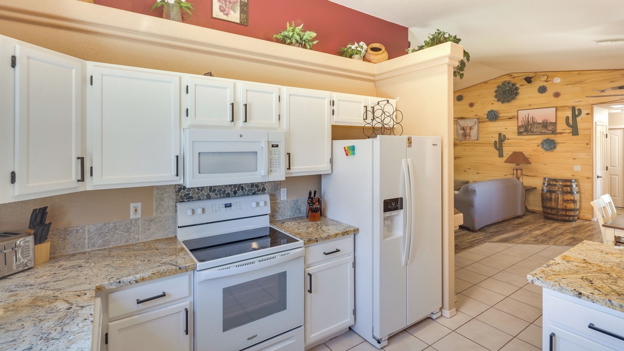 Photo of Kitchen in Sunridge Estates
