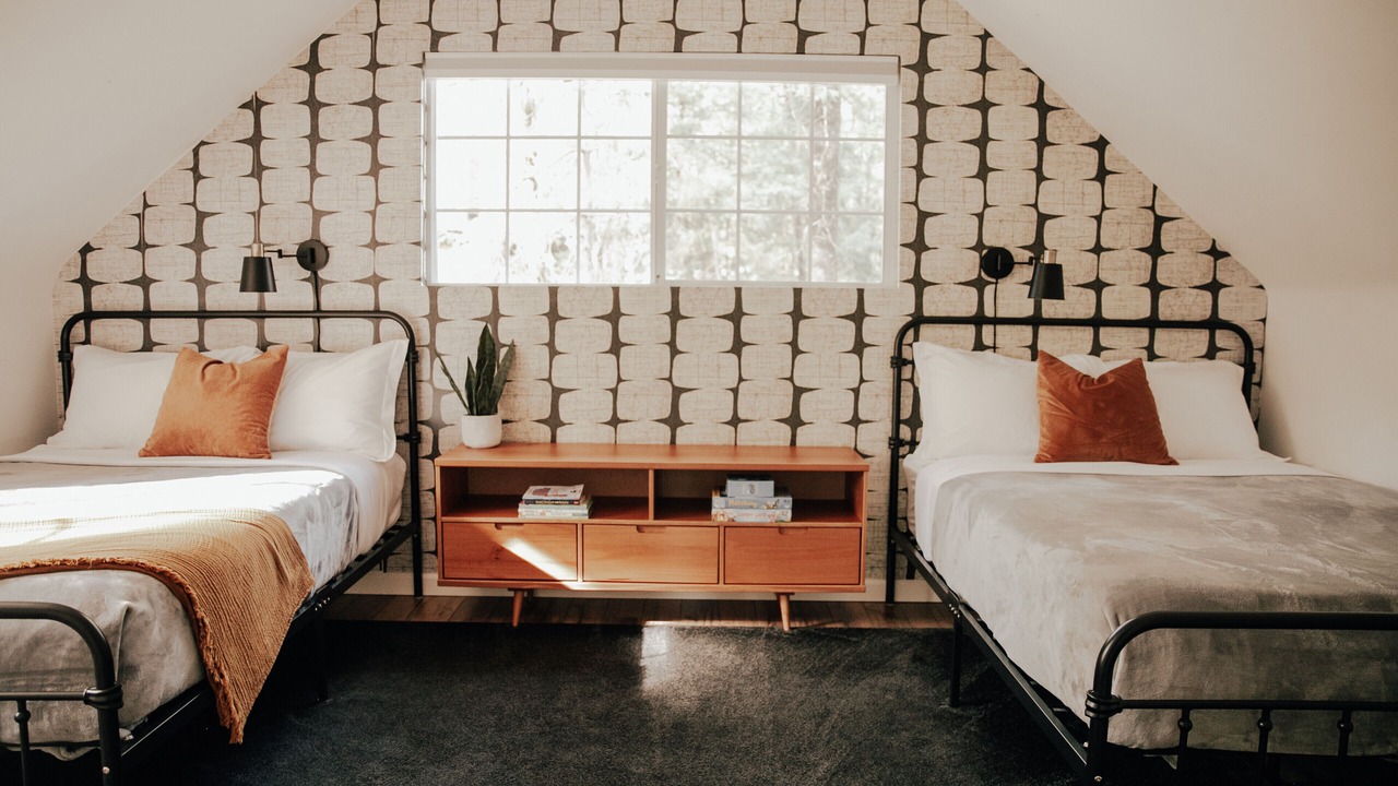 Photo of Bedroom in Lakehead-Lakeshore
