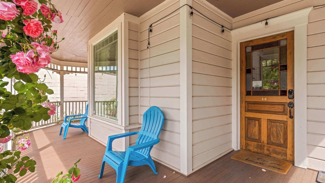 Photo of Patio Balcony in McMinnville