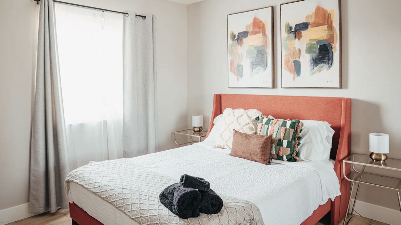 Photo of Bedroom in Bay Terraces