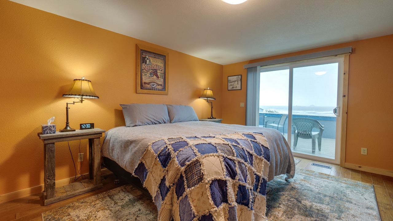 Photo of Bedroom in Gold Beach