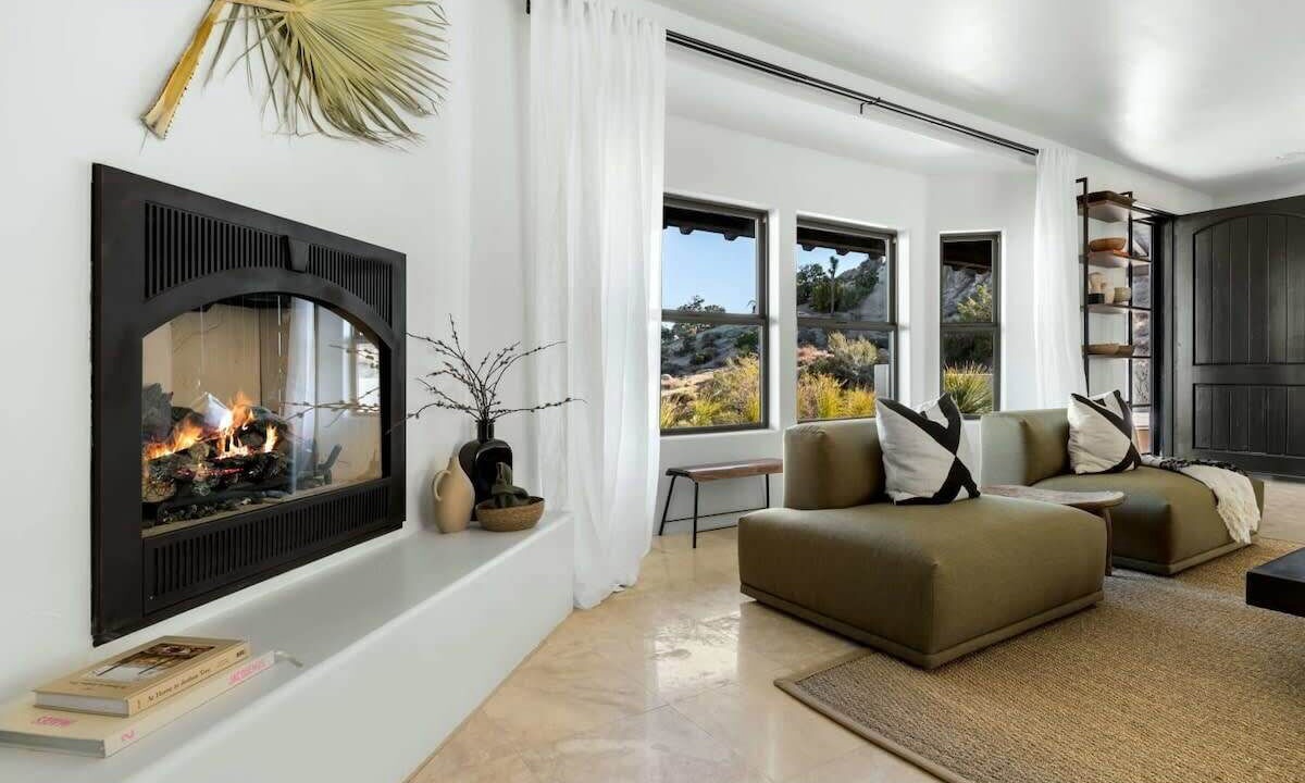 Photo of Livingroom in Yucca Valley