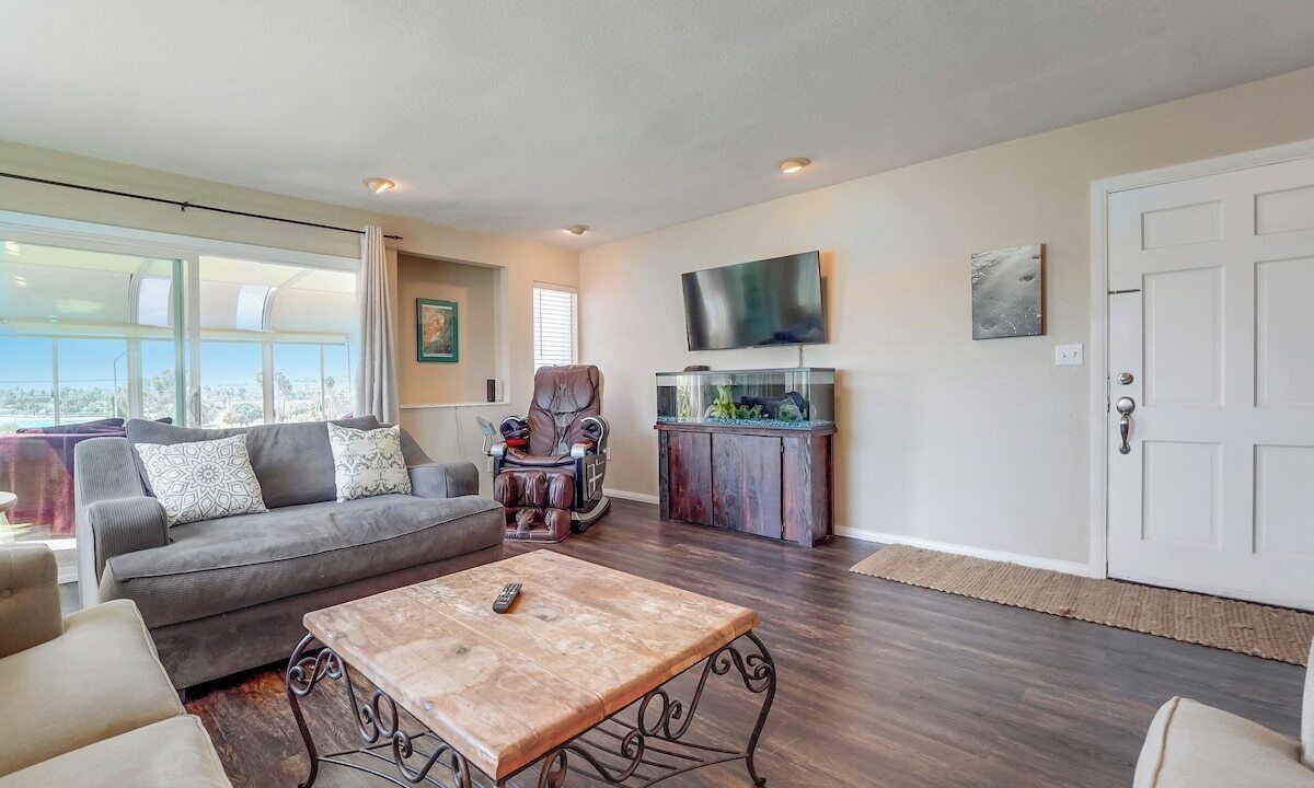 Photo of Bedroom in Bay Park