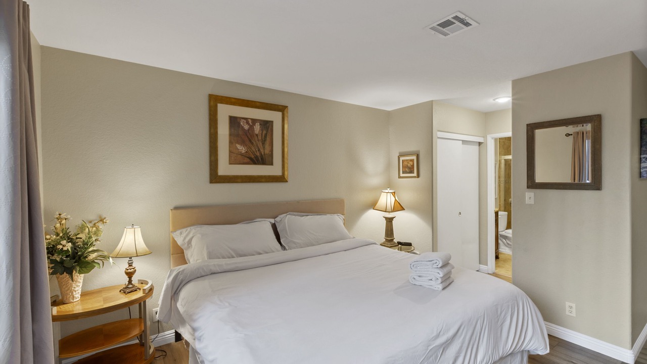 Photo of Bedroom in Spring Valley