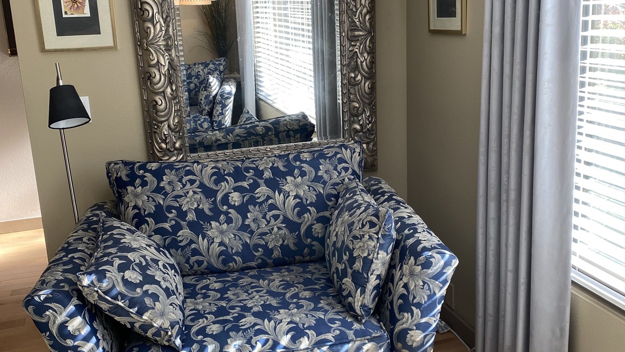 Photo of Livingroom in South Hills