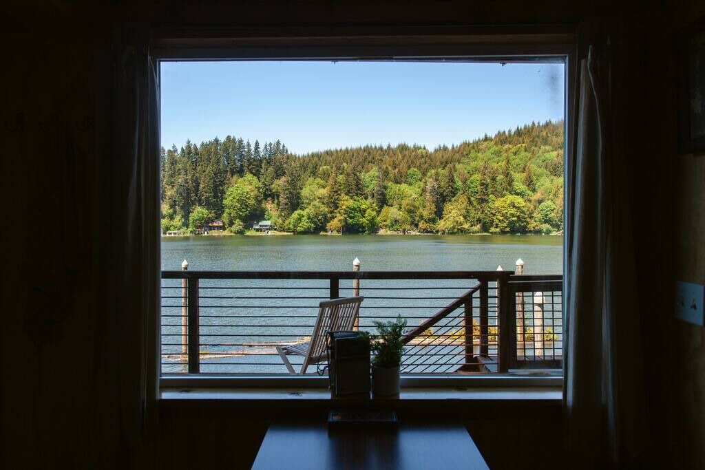 Photo of Outdoor in Lakeside