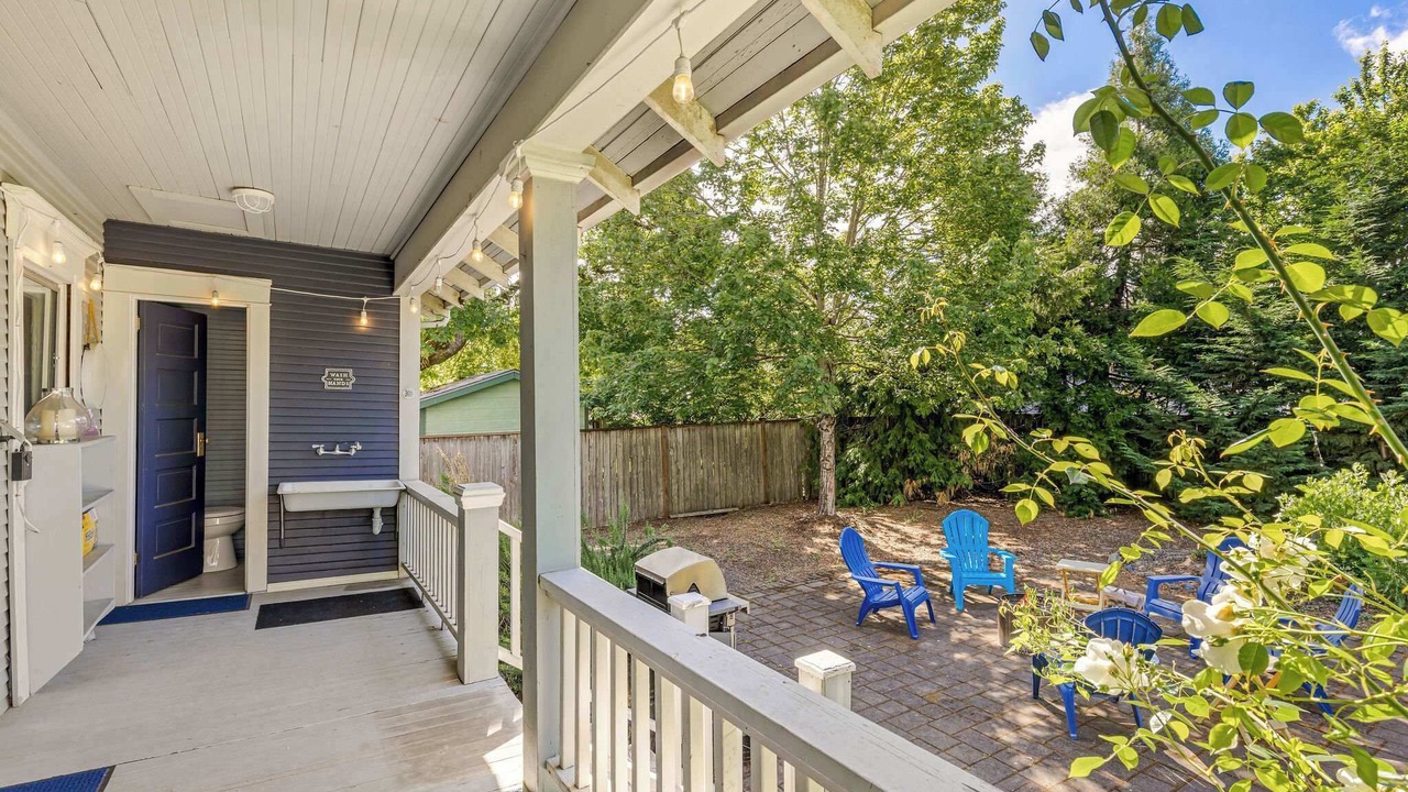 Photo of Patio Balcony in McMinnville