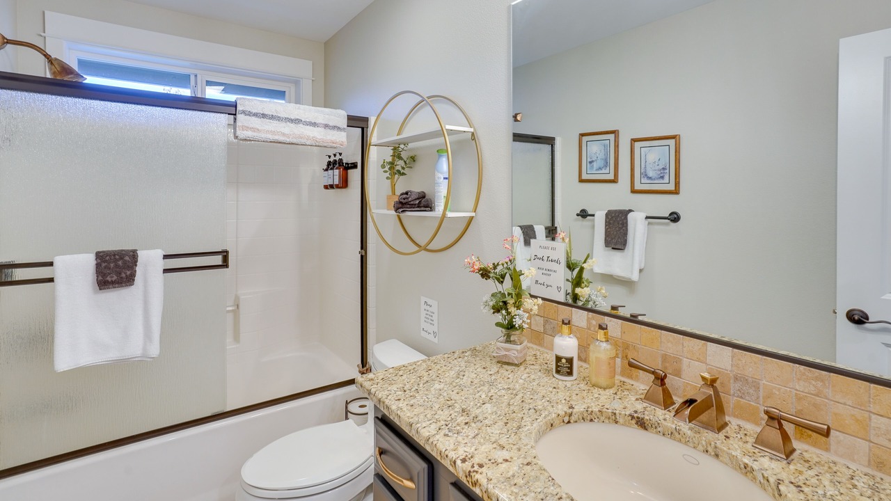 Photo of Bathroom in Southern Crossing
