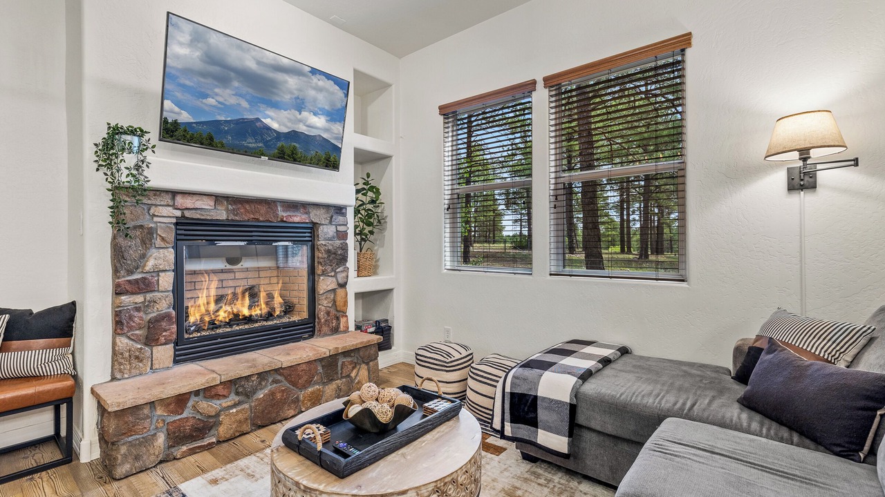 Photo of Livingroom in Flagstaff