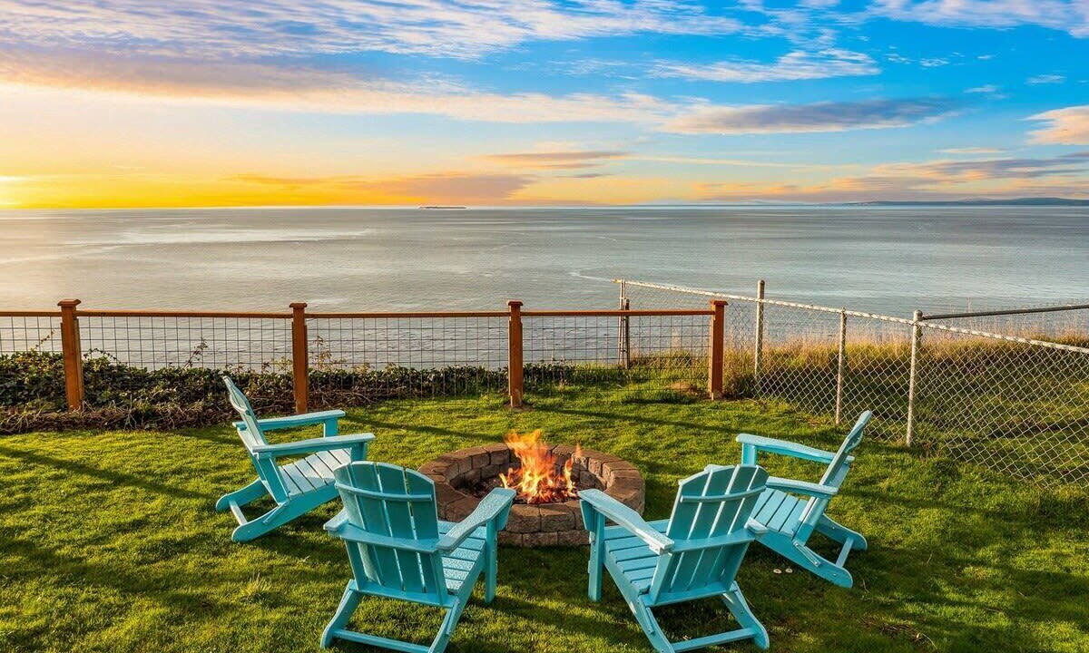 Photo of Outdoor in Oak Harbor