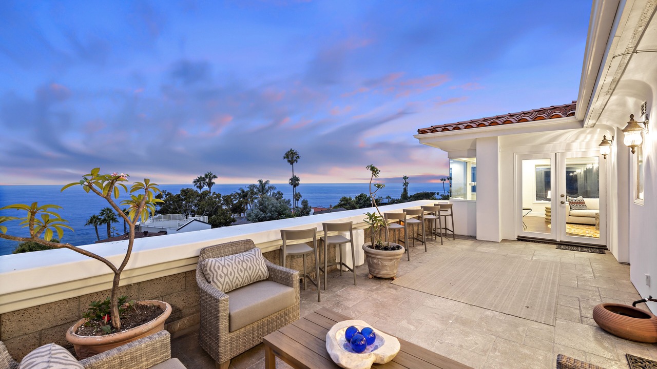 Photo of Patio Balcony in Coast Royal