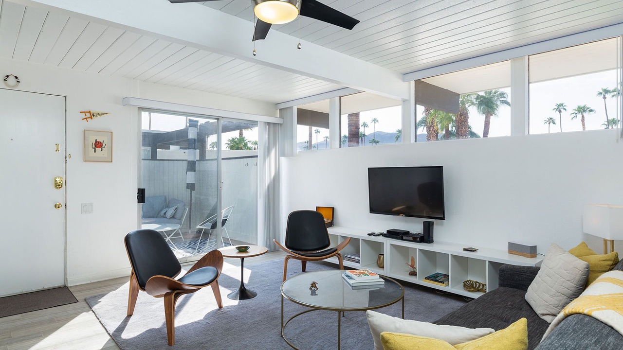 Photo of Livingroom in Twin Palms