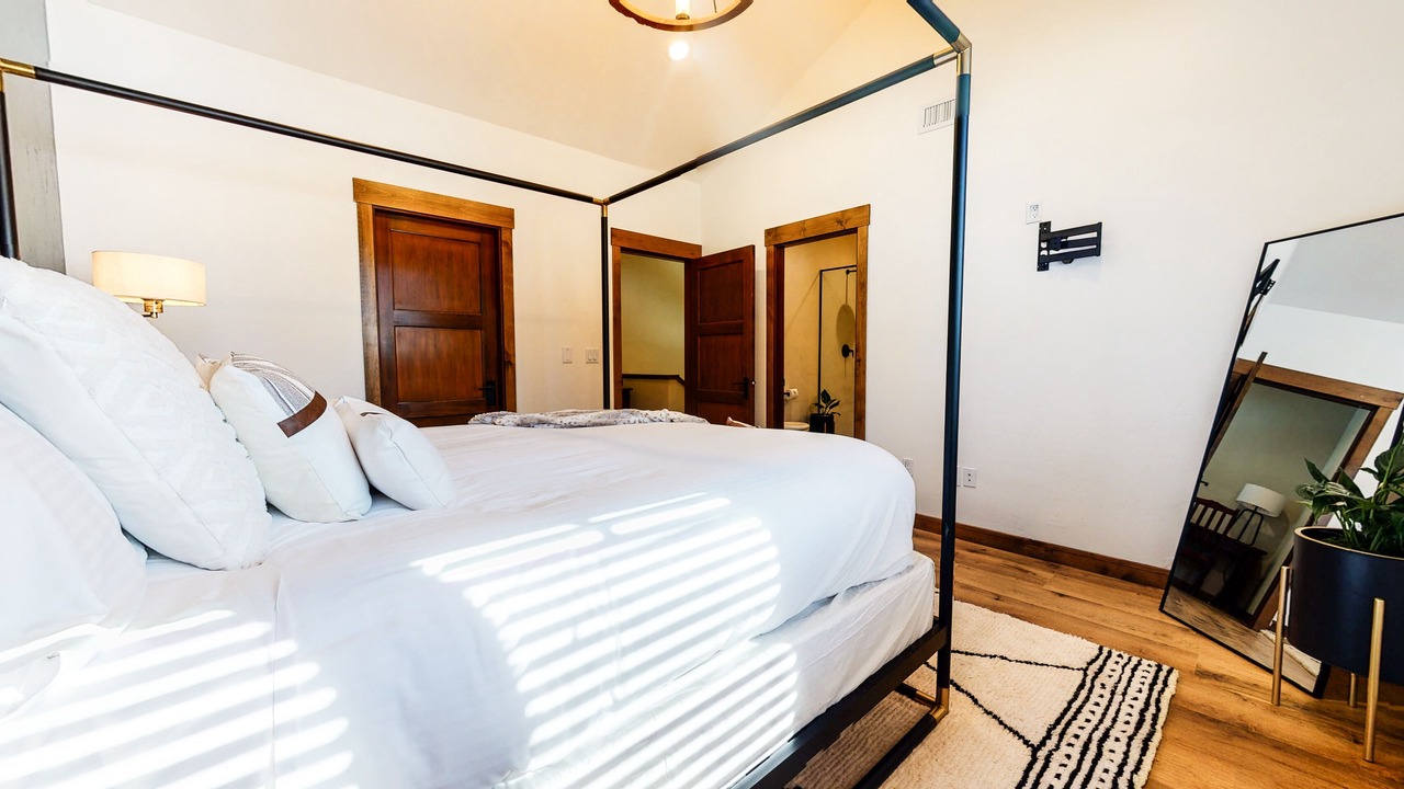 Photo of Bedroom in Woodwinds