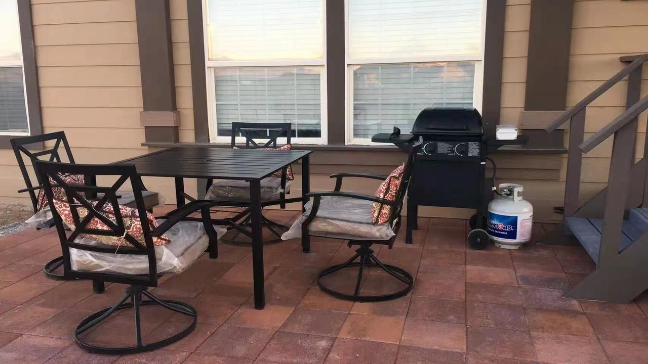 Photo of Outdoor in Crystal