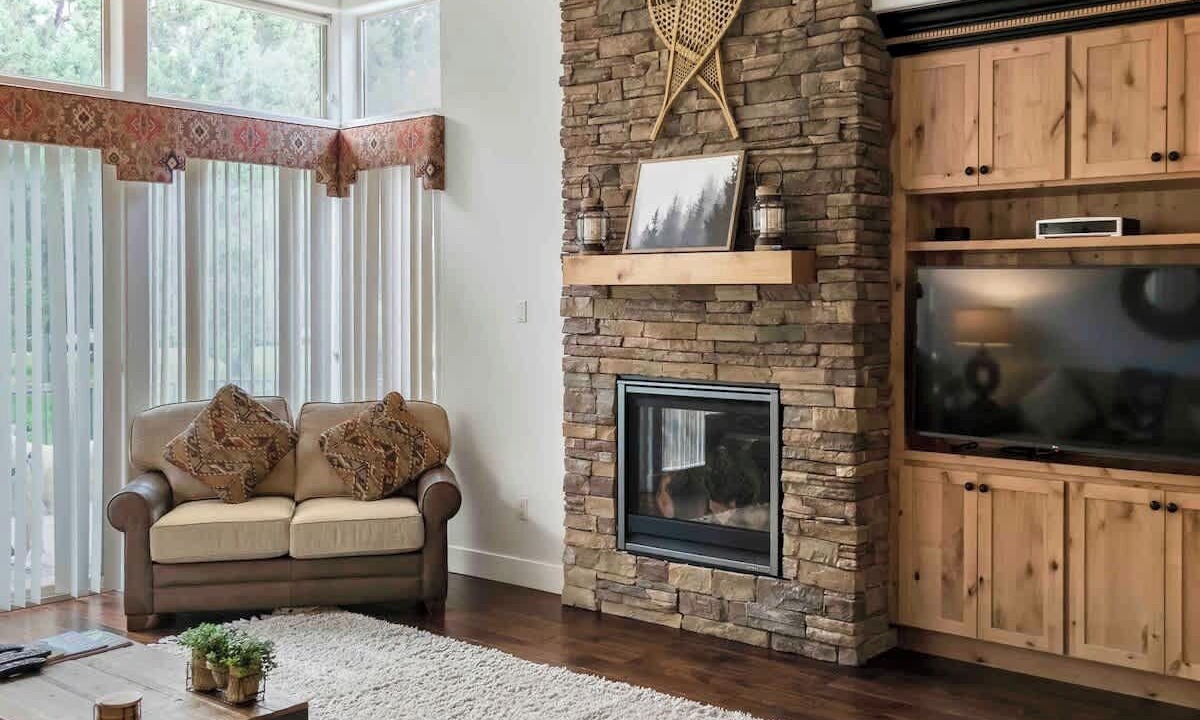Photo of Livingroom in Redmond