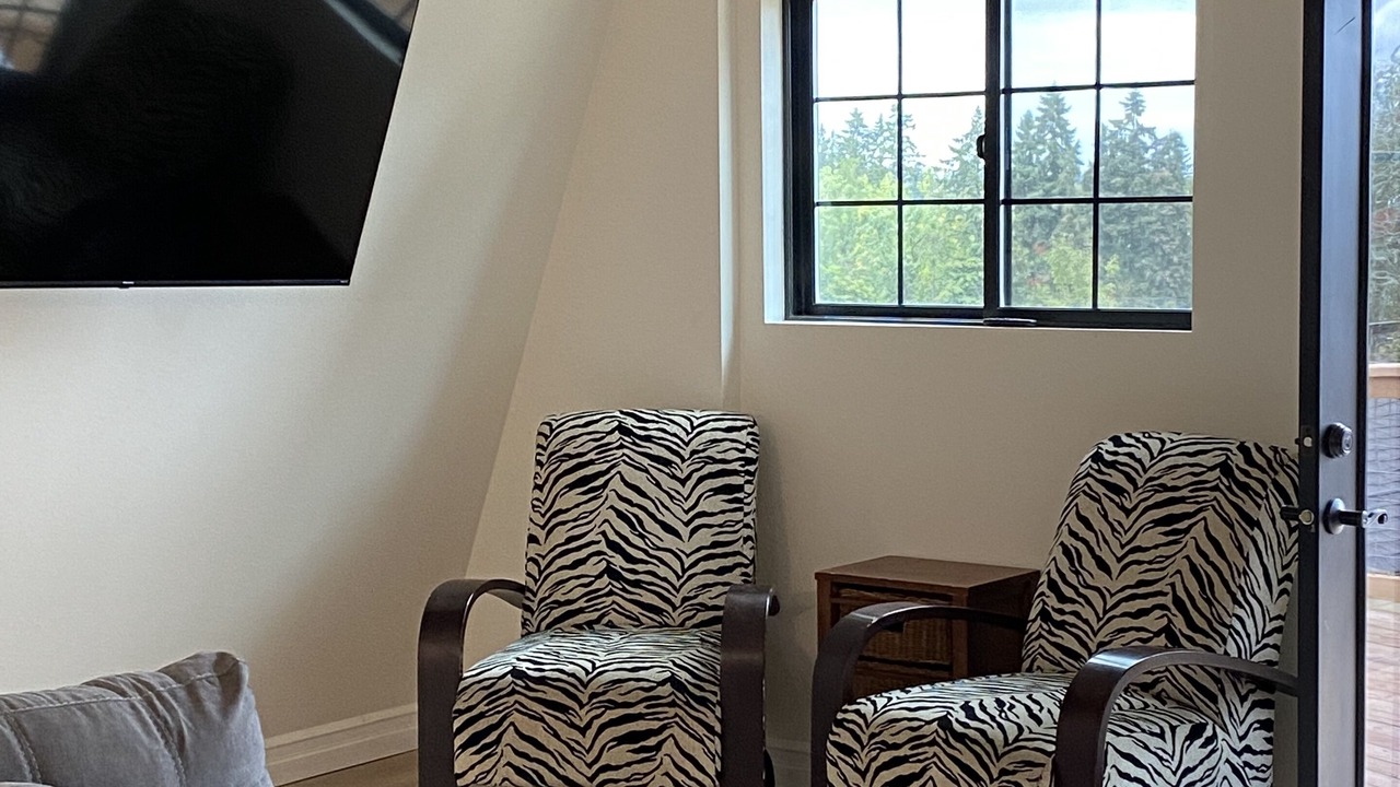 Photo of Livingroom in Aurora