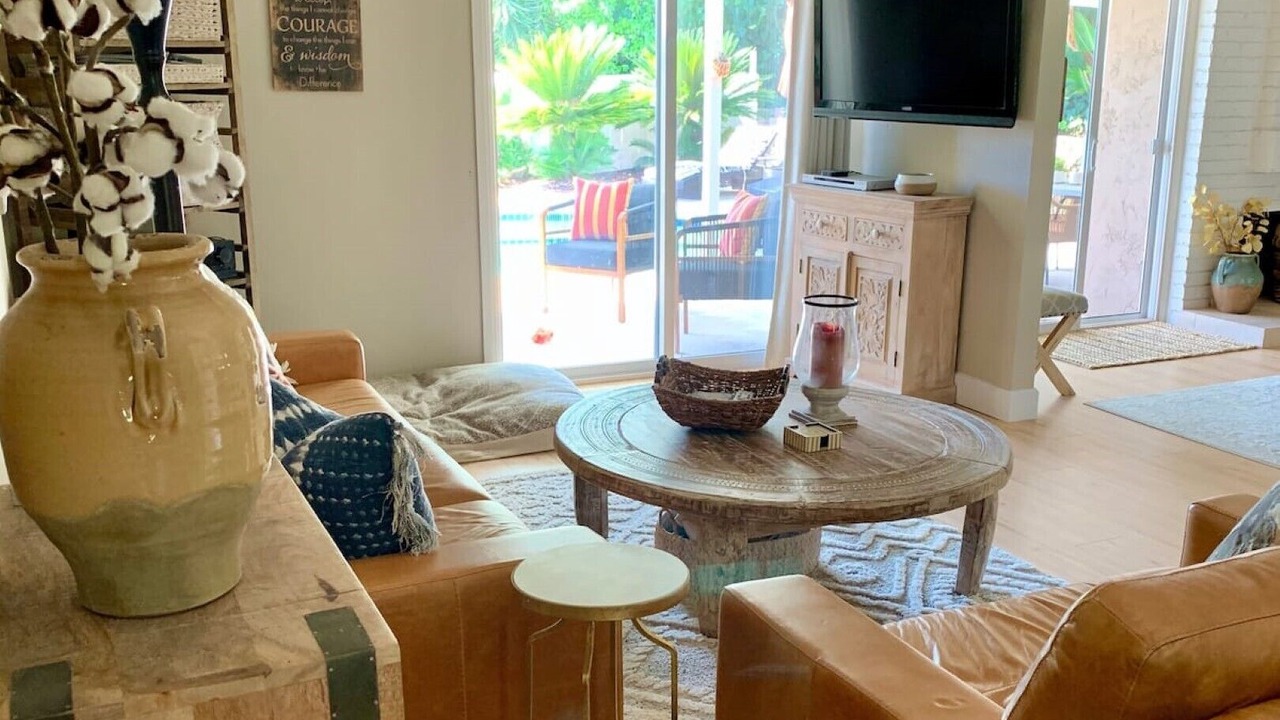 Photo of Livingroom in Allied Gardens