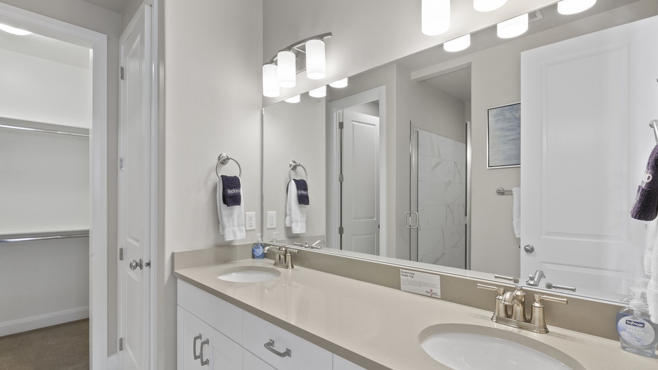 Photo of Bathroom in Washington