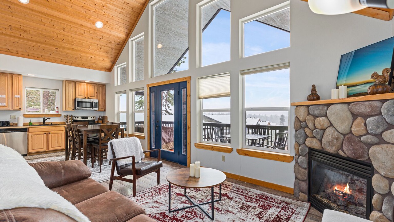 Photo of Livingroom in Ronald