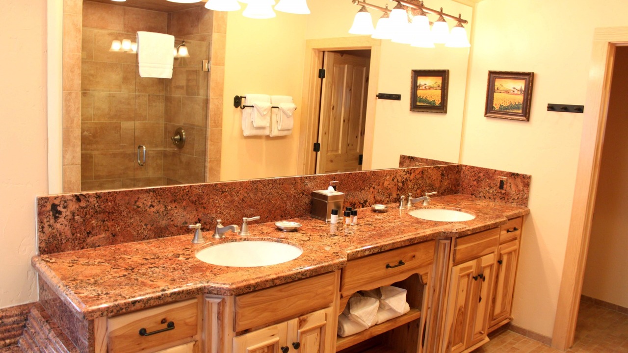 Photo of Bathroom in North Wawona