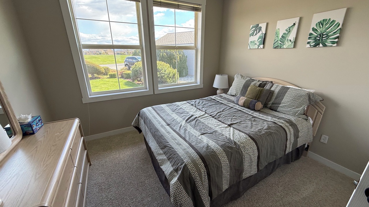 Photo of Bedroom in Wapato Point