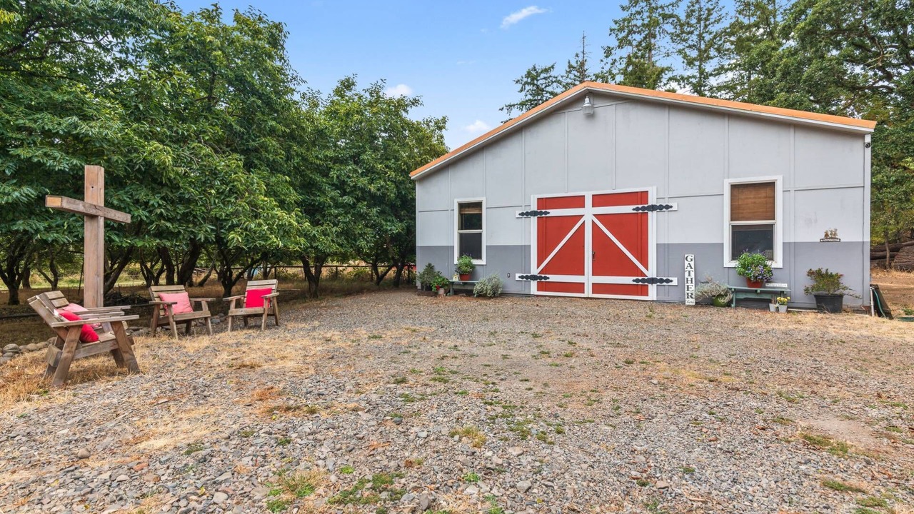 Photo of Outdoor in West Stayton