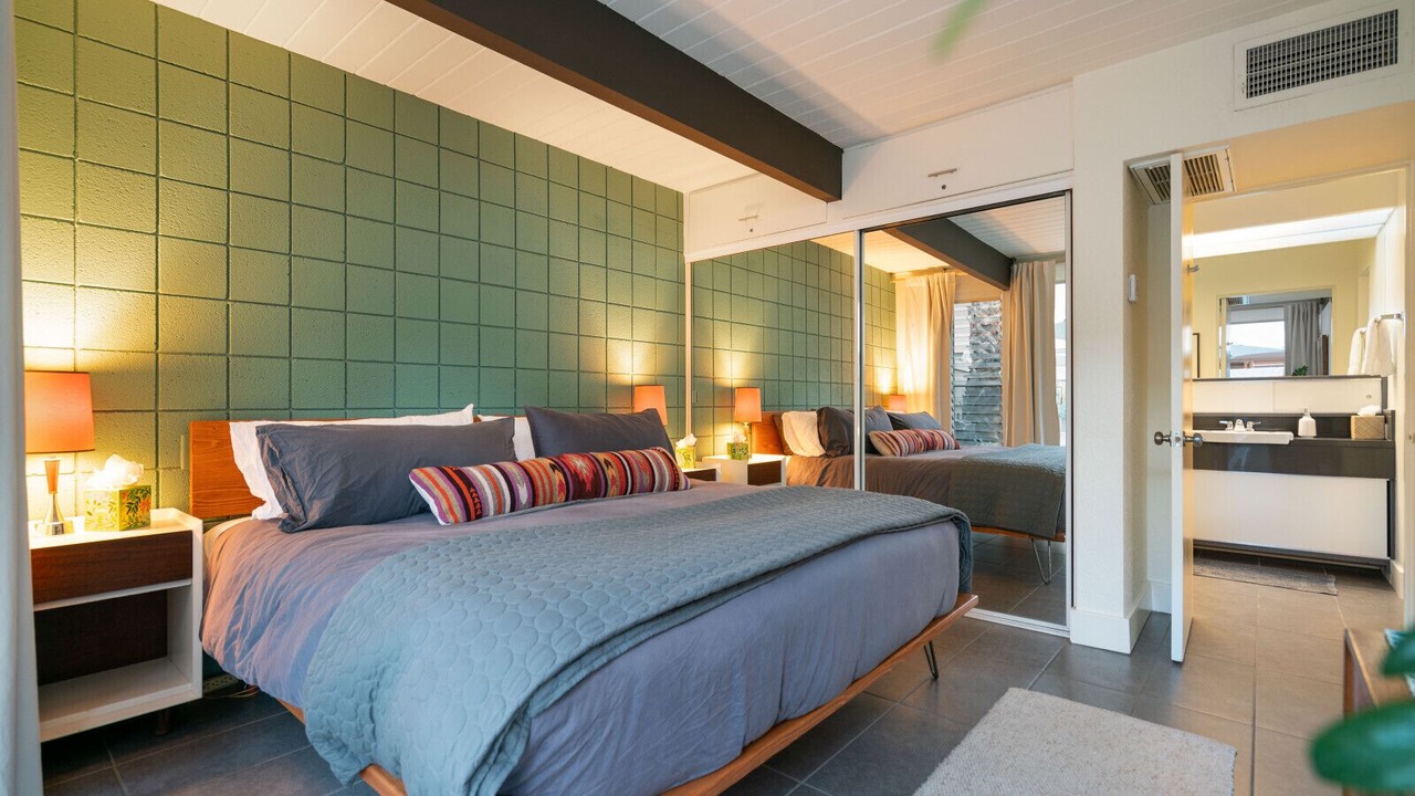 Photo of Bedroom in Twin Palms