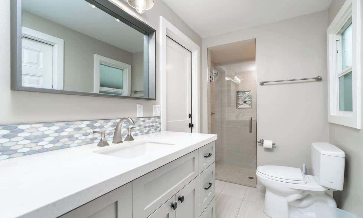 Photo of Bathroom in Balboa Island