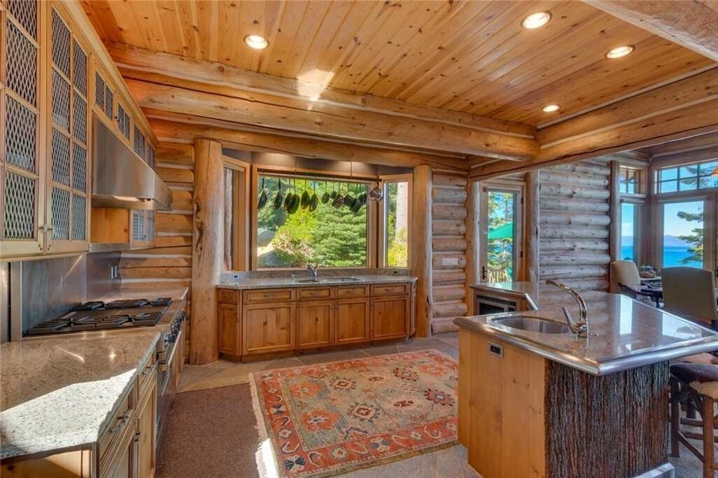 Photo of Kitchen in Tahoma
