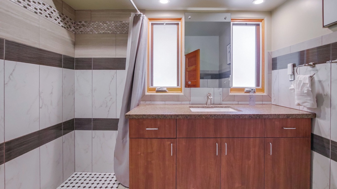 Photo of Bathroom in Beach Barber Tract
