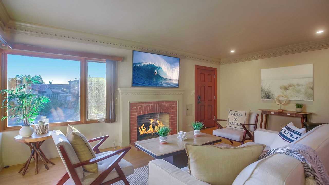 Photo of Livingroom in Beach Barber Tract