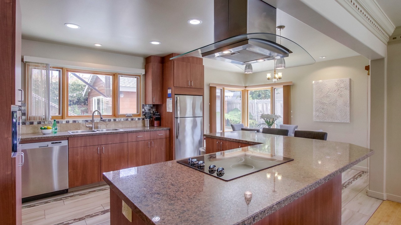 Photo of Kitchen in Beach Barber Tract