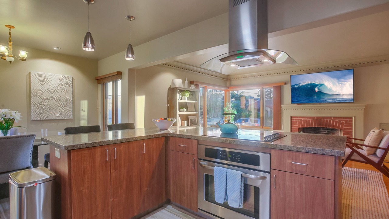 Photo of Kitchen in Beach Barber Tract