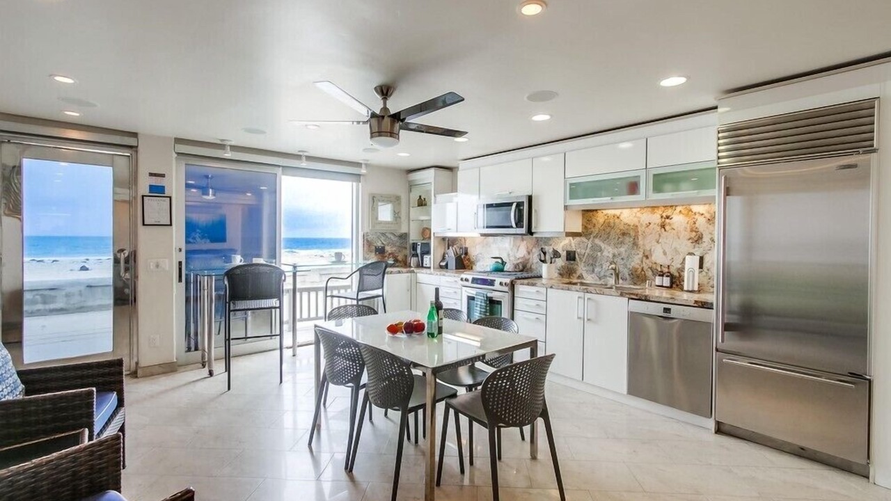 Photo of Kitchen in Mission Beach