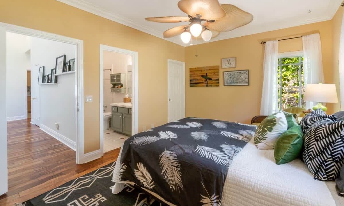 Photo of Bedroom in Vista