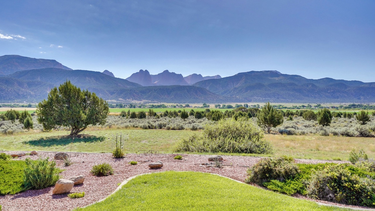 Photo of Outdoor in New Harmony