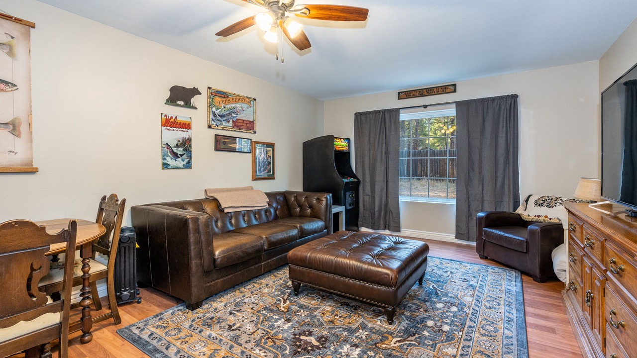 Photo of Livingroom in Flagstaff