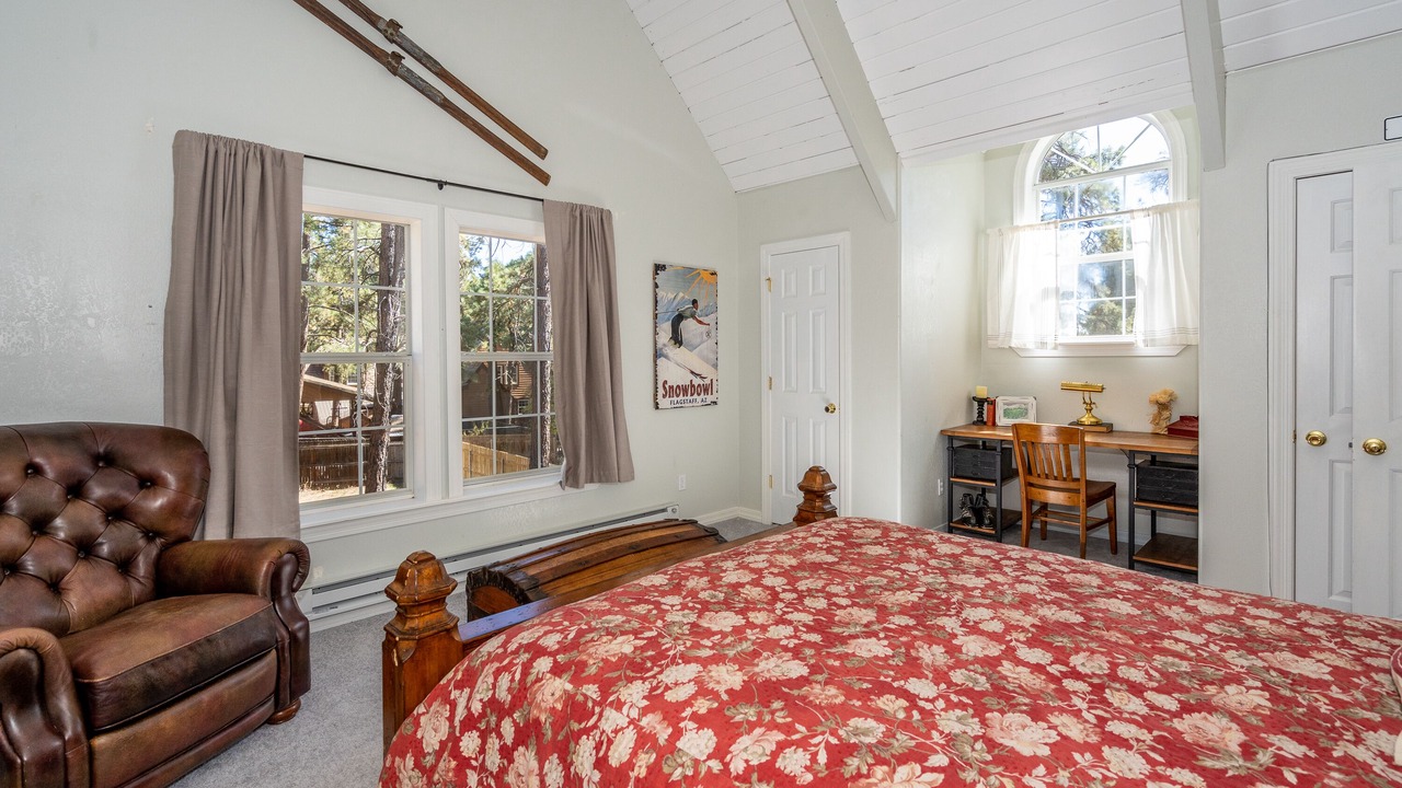 Photo of Bedroom in Flagstaff