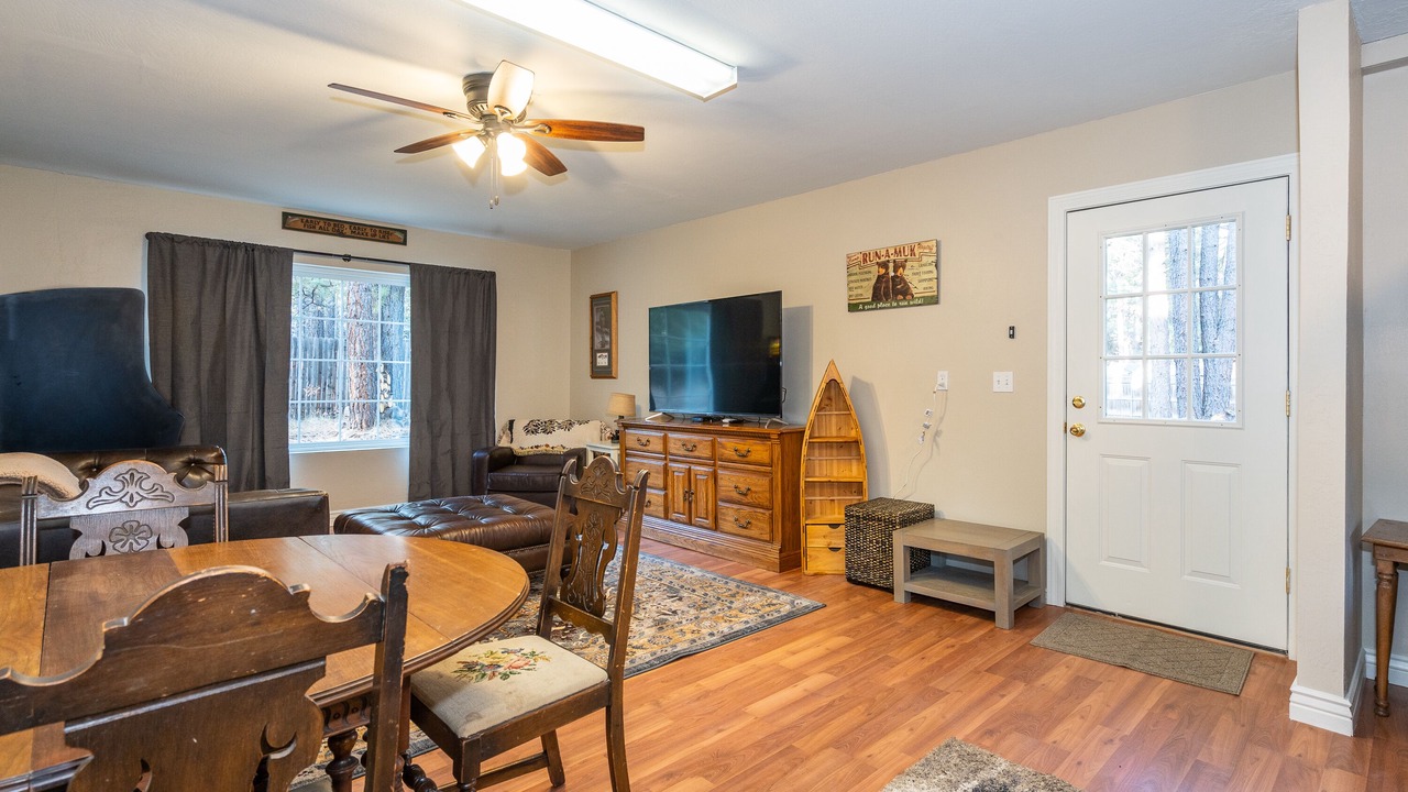 Photo of Livingroom in Flagstaff