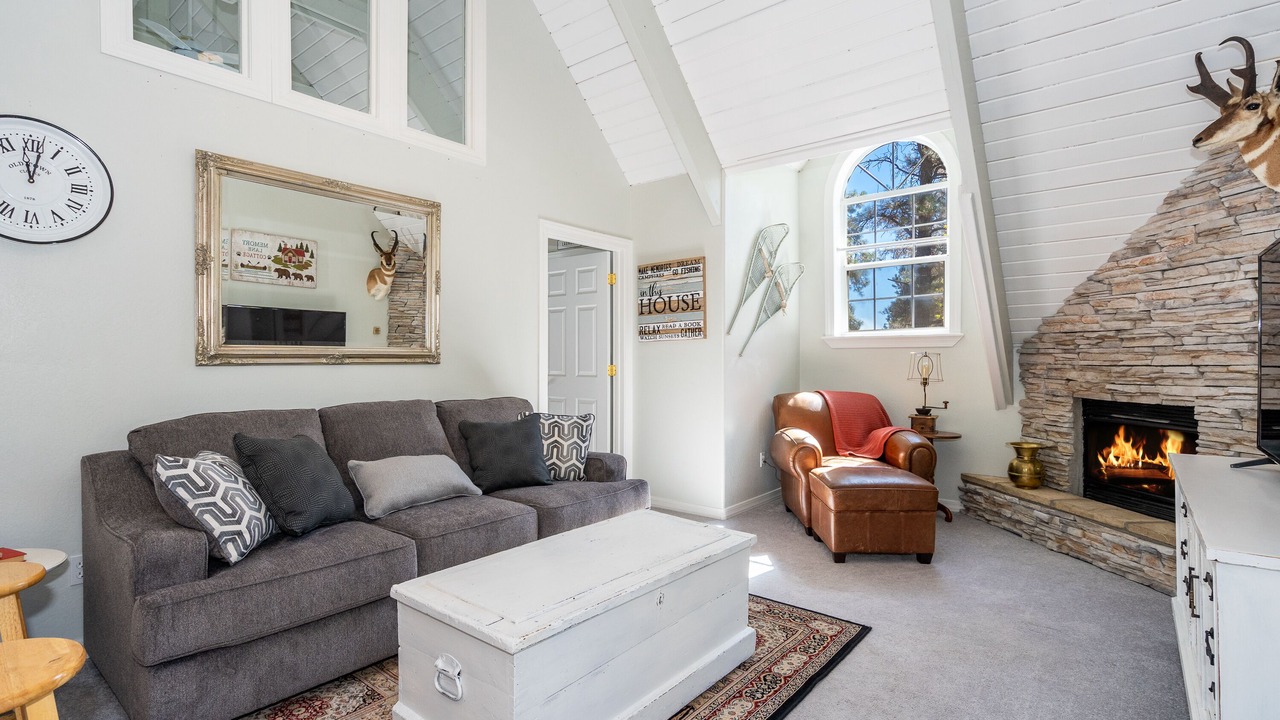 Photo of Livingroom in Flagstaff
