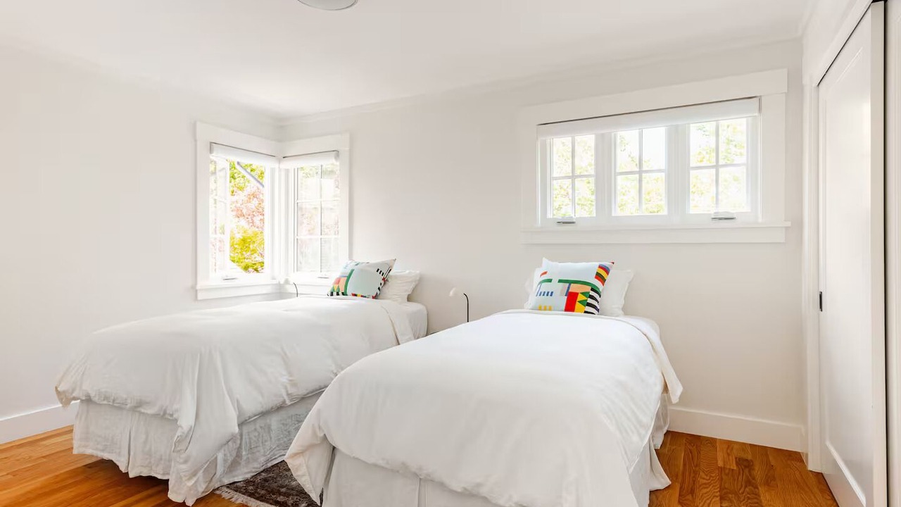 Photo of Bedroom in Rockridge