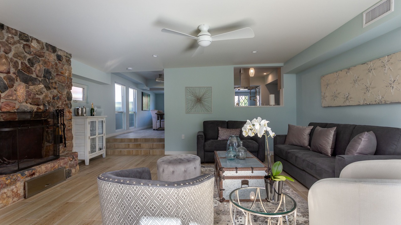 Photo of Bedroom in La Quinta Cove