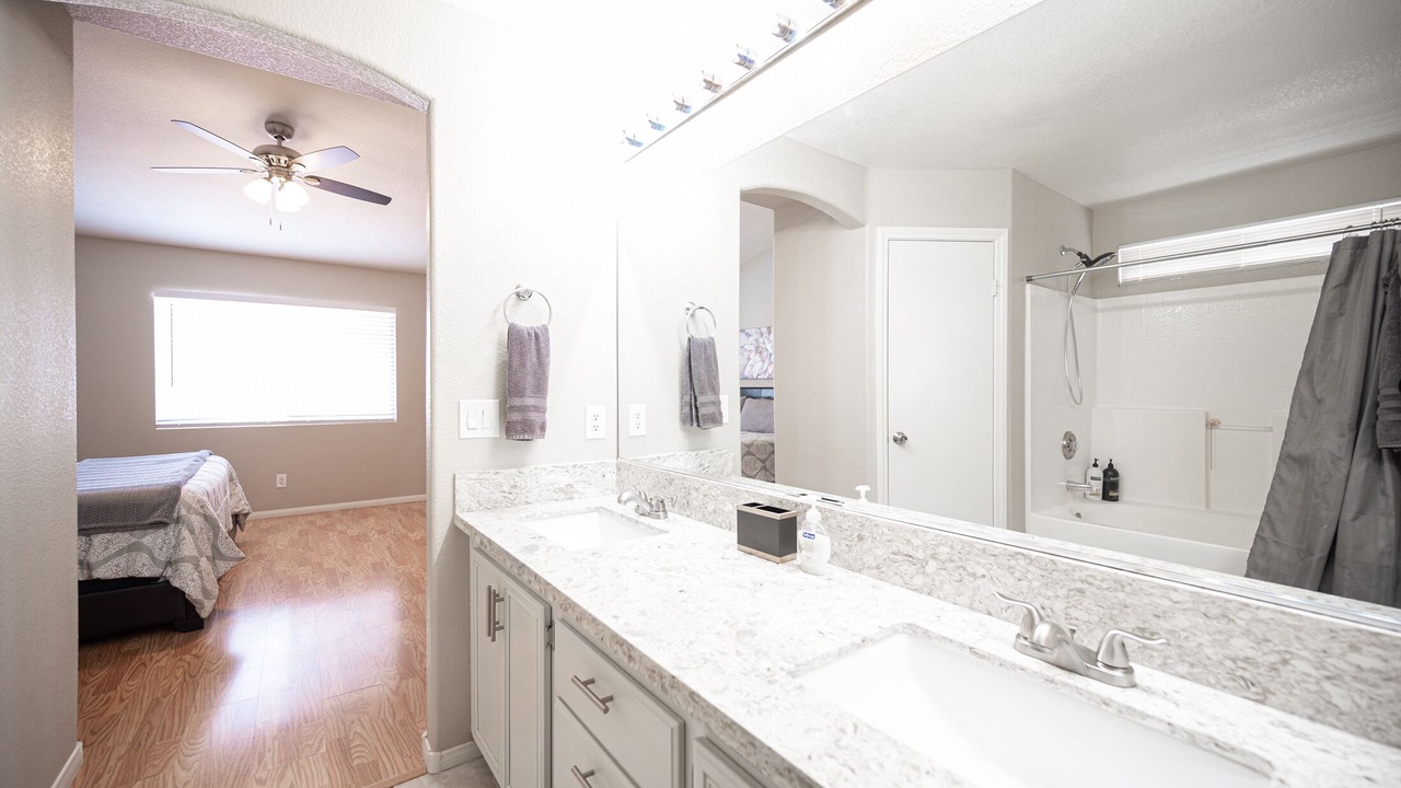 Photo of Bathroom in River Mountain