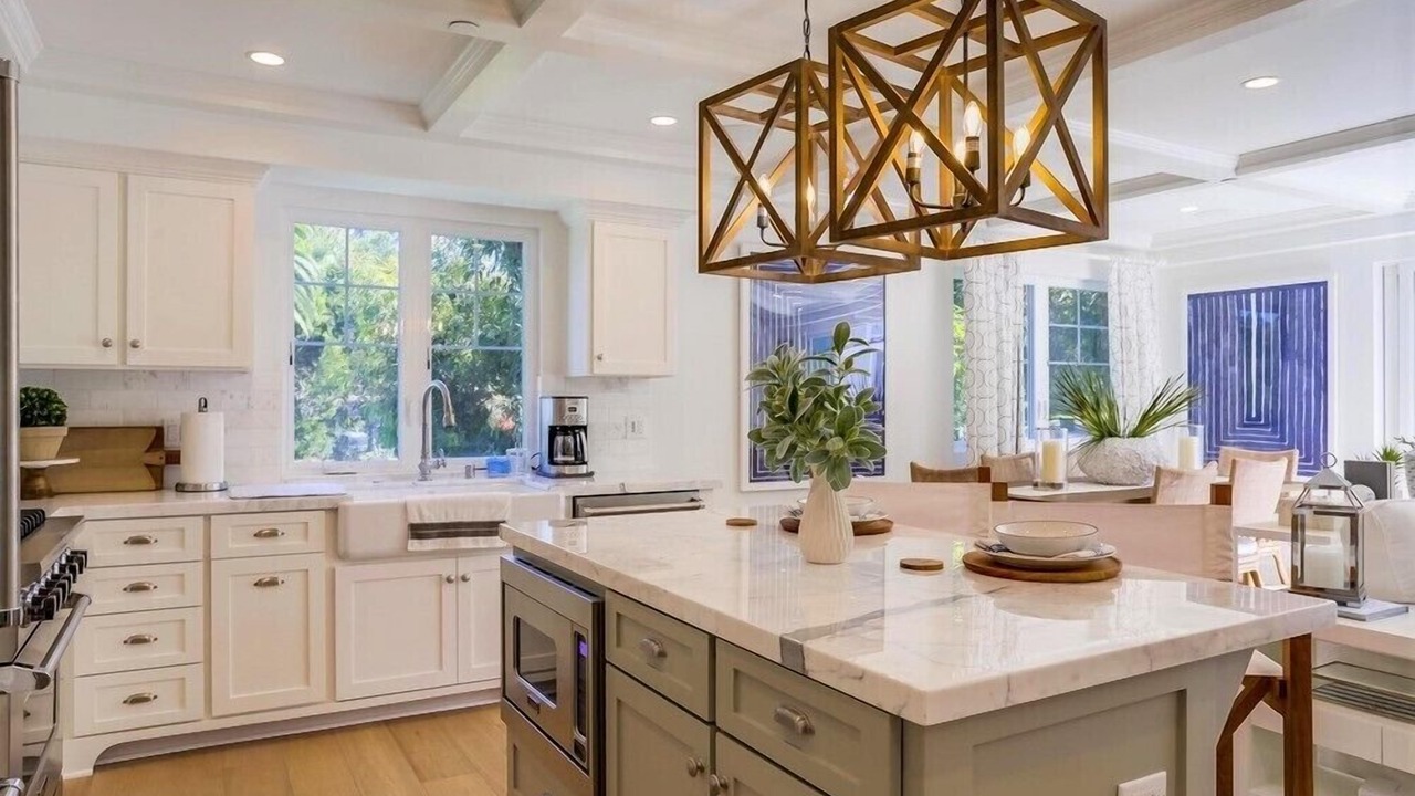 Photo of Kitchen in La Jolla Shores